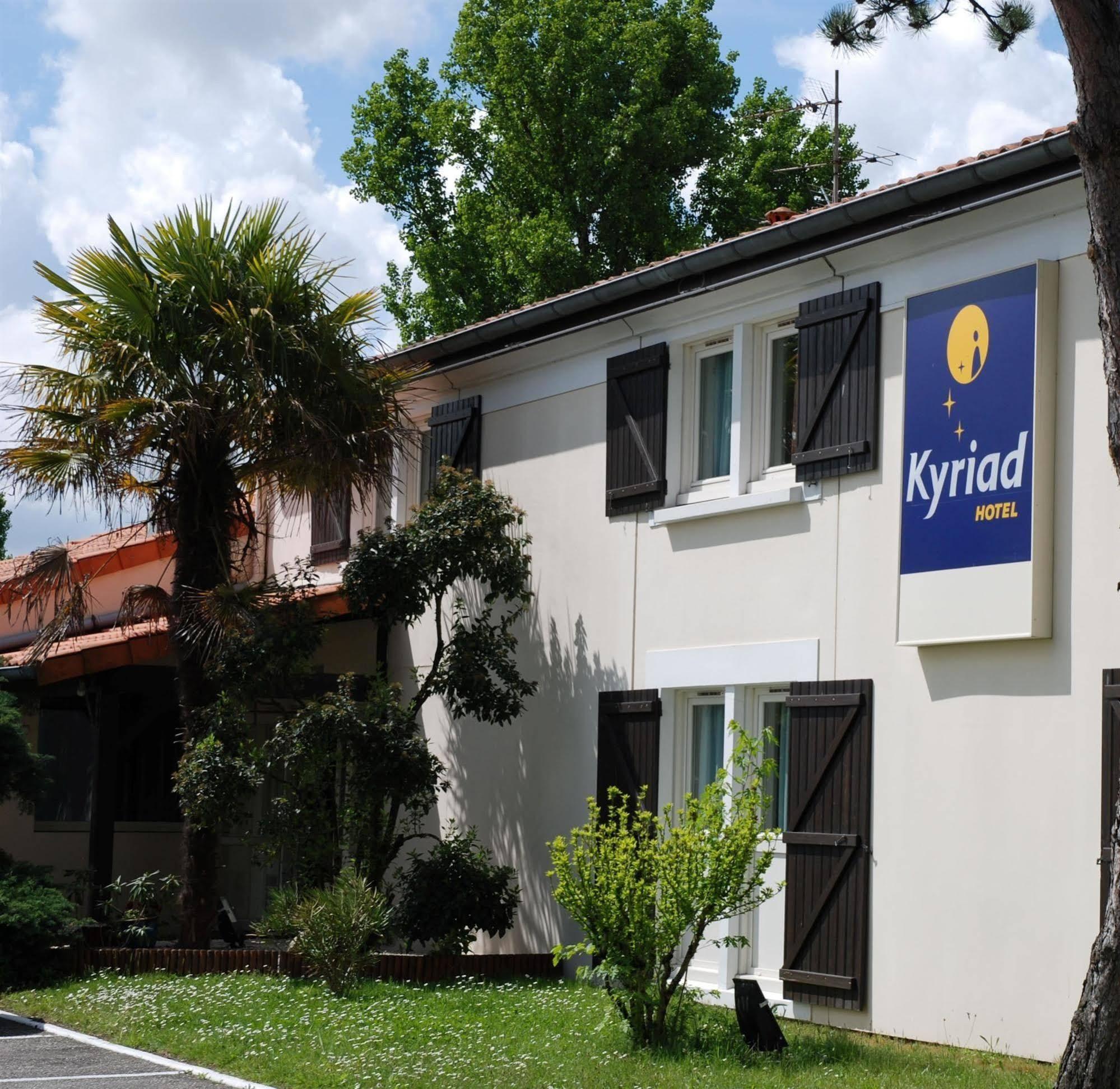 Kyriad Bordeaux 3*