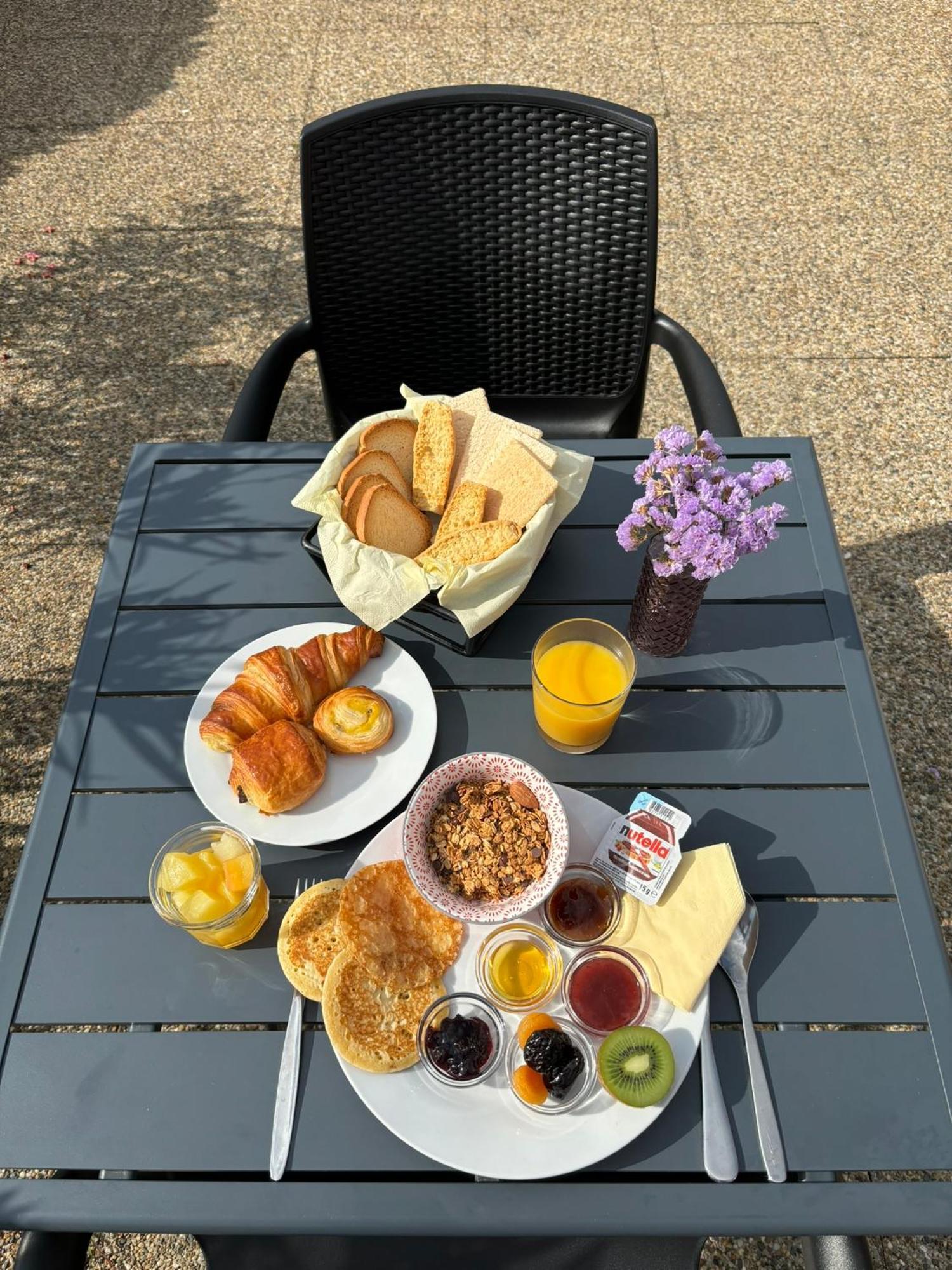 Kyriad Bordeaux Hotel 3*