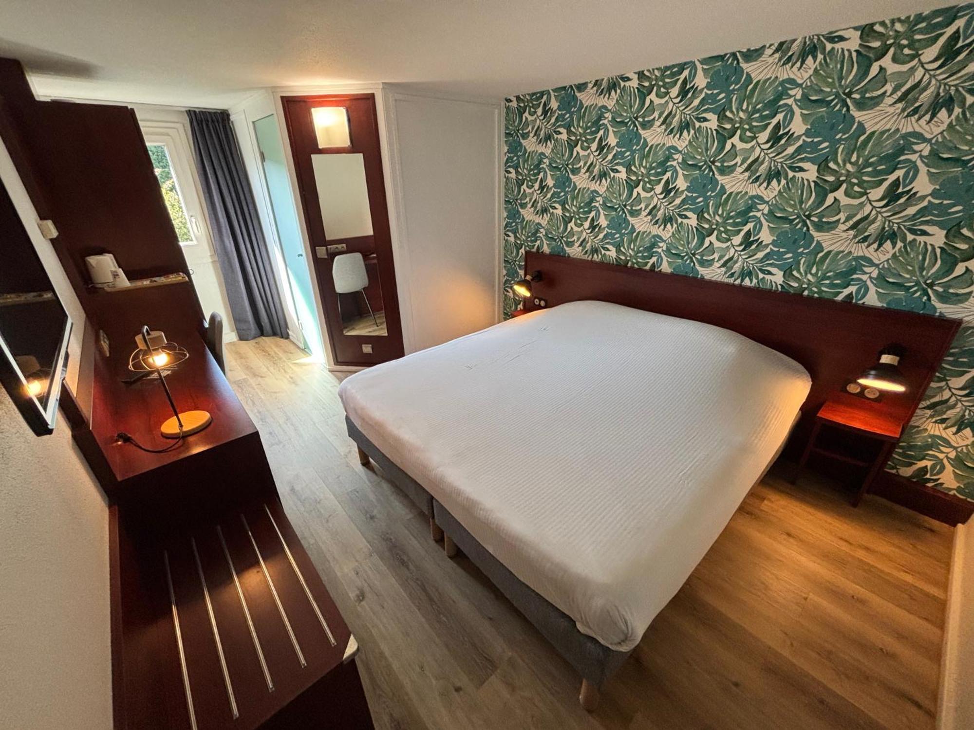 Kyriad Bordeaux 3* Lormont